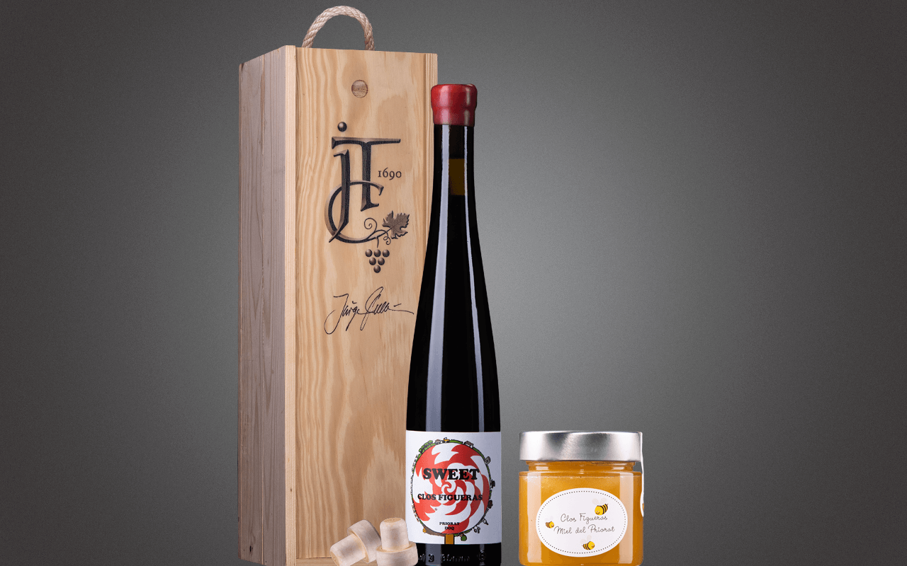JTC 1er Holzkiste "Priorat-Süßwein mit Priorat-Honig" als Präsent verpackt (Abholpreis Vinothek)