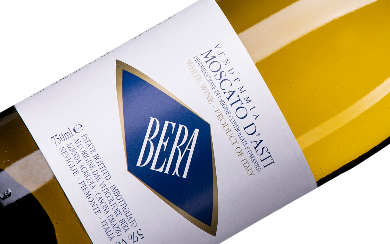 2023 Moscato d'Asti Schaumwein "Braunerde" Piemont, Italien